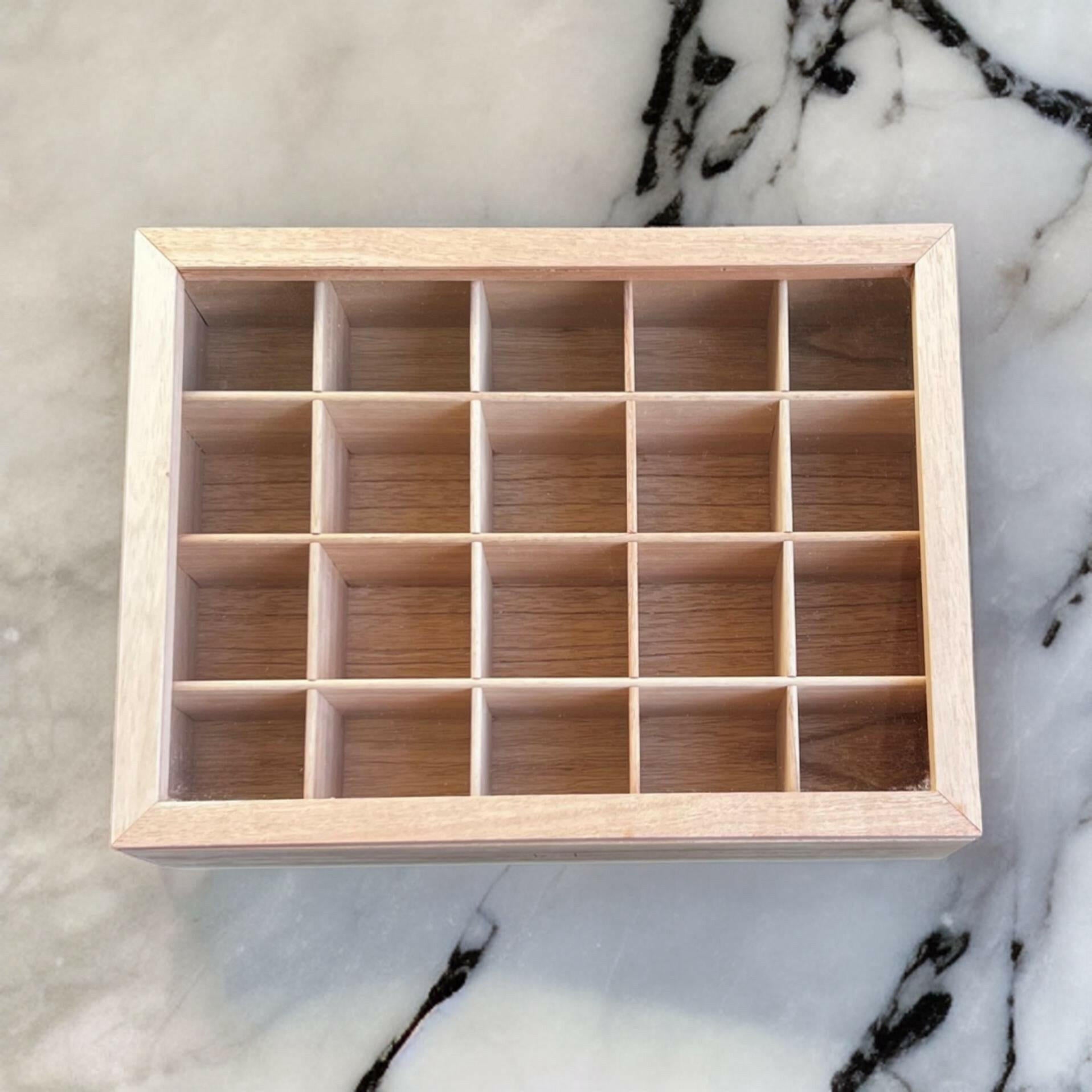 Loose Parts Storage Box with Blackboard Tray