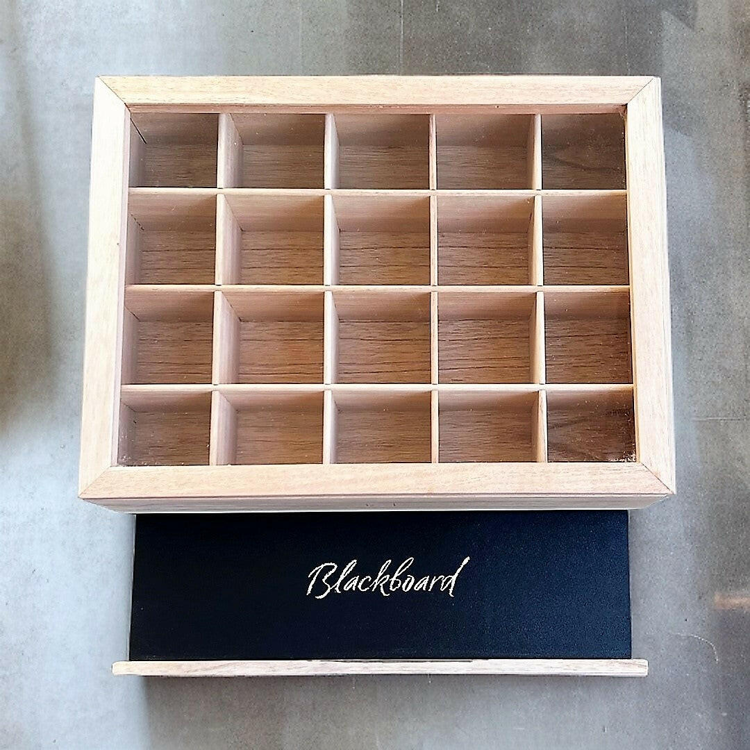 Loose Parts Storage Box with Blackboard Tray