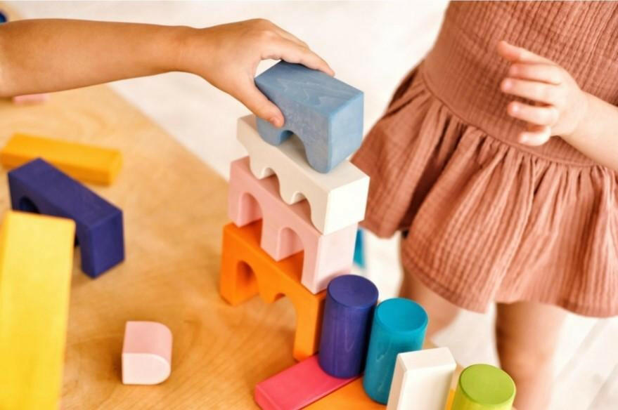 Skandico Toys Skandico Toys Castle Block Set Rainbow Wooden Toy